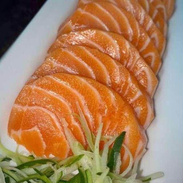 Sashimi Salmón 6 piezas